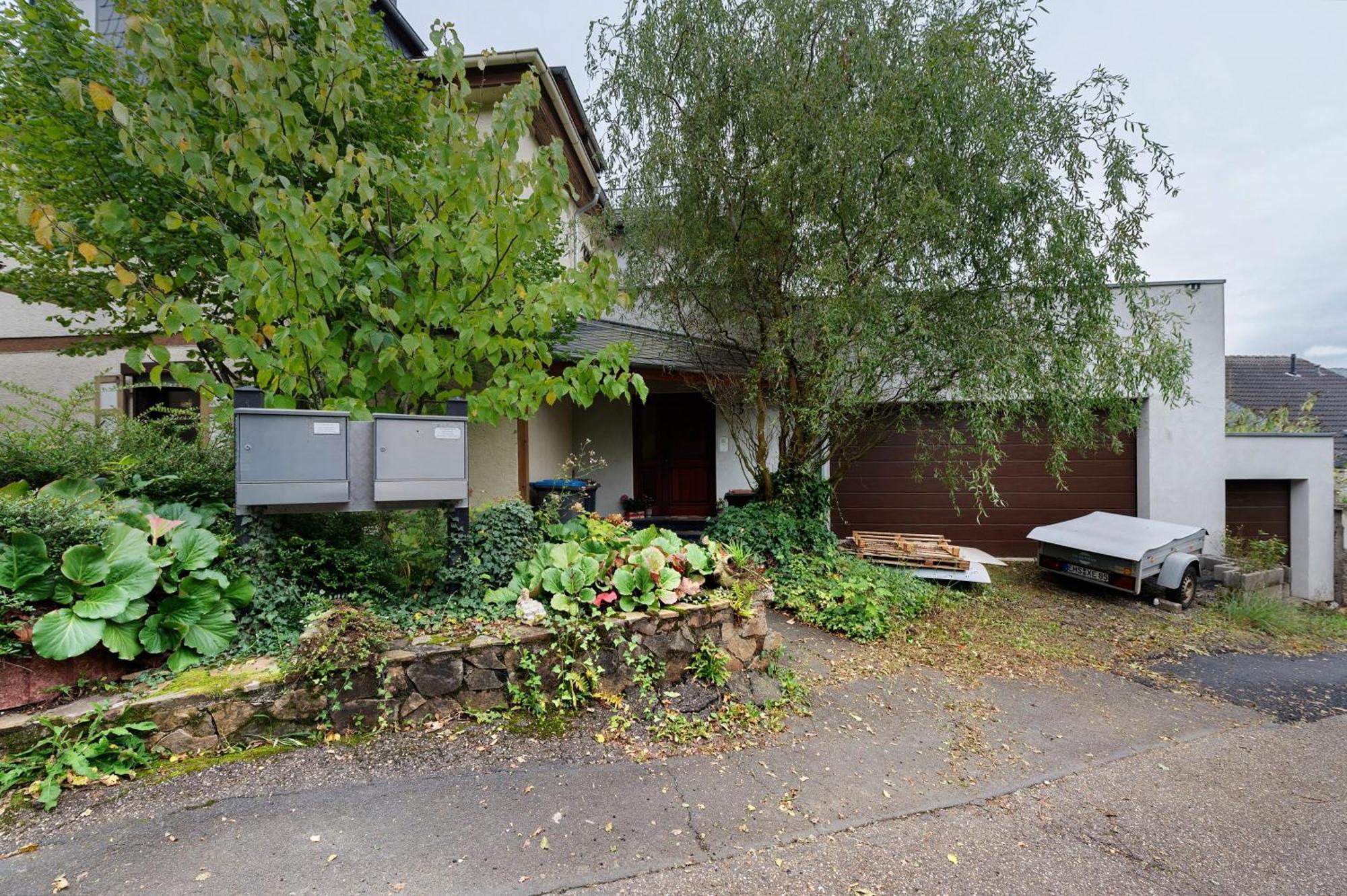 Ferienwohnung Im Rosenberg Lahnstein Exterior photo